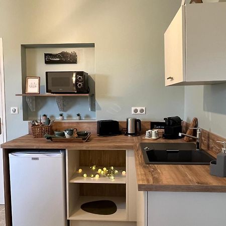 Chambre Au Calme Avec Spa Privatif Gratuit Sud Aveyron Les Palmiers Des Causses Saint-Rome-de-Tarn Esterno foto