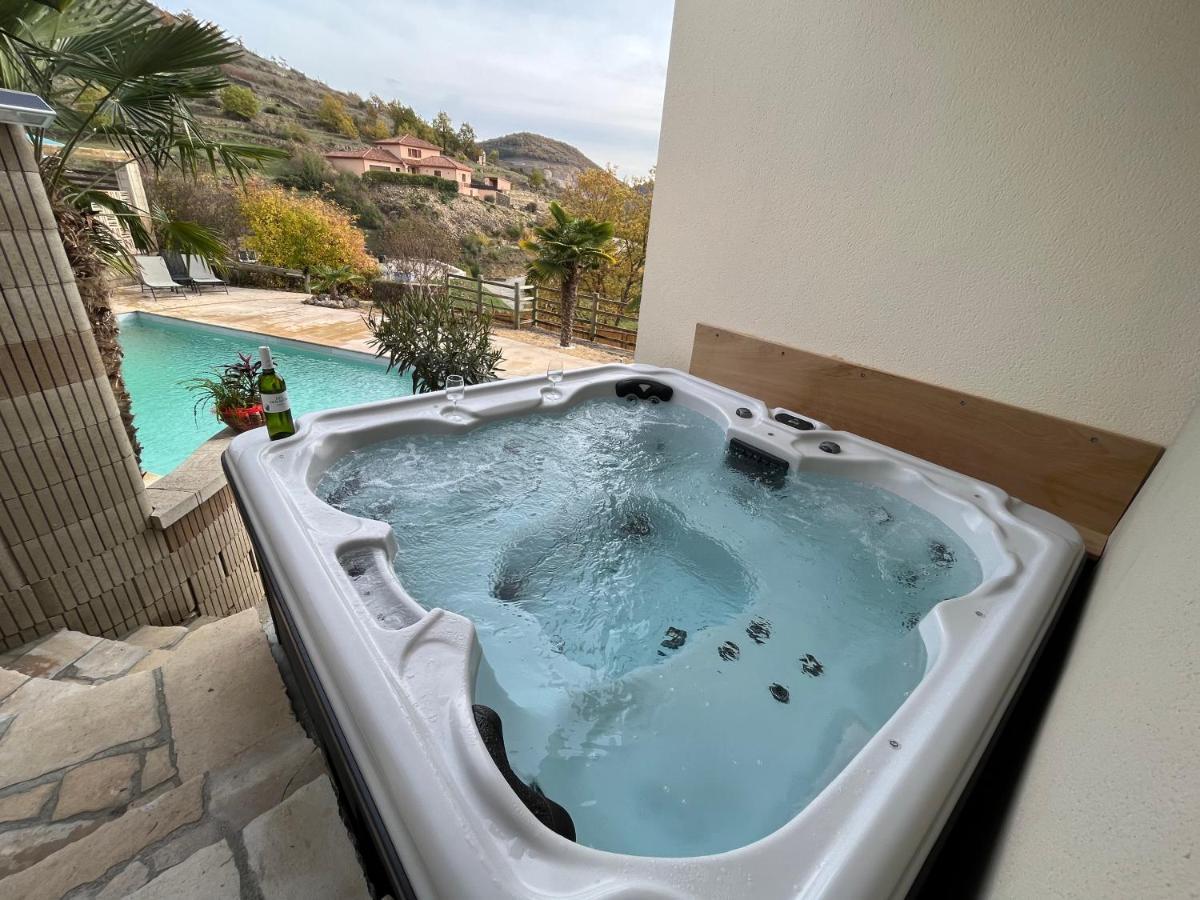 Chambre Au Calme Avec Spa Privatif Gratuit Sud Aveyron Les Palmiers Des Causses Saint-Rome-de-Tarn Esterno foto